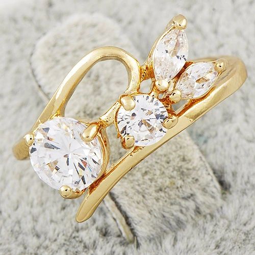 14kt Yellow Gold Filled White Cubic Zirconia Fashion Ring Size 6