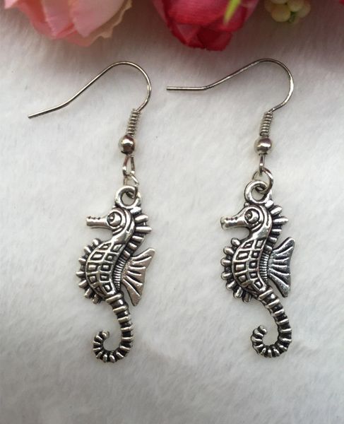 Cute Pair of Sea Horse Dangle Earrings (Pierced)