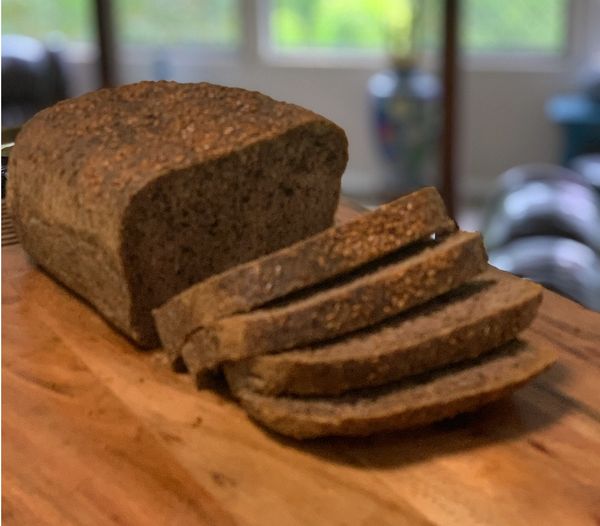 LOW CARB DAILY BREAD from