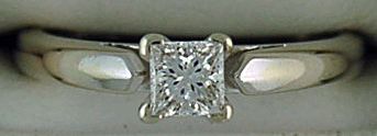 Ladies 1/3ct Princess Cut Diamond Solitaire Ring
