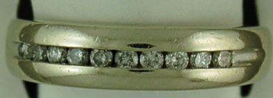 1/3ctw Channel Set Diamond Band