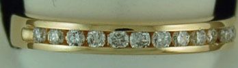 Lady's 12 Diamon Band