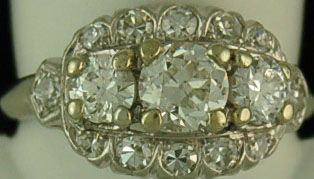 Lady's 1ctw Round Cut Diamond Cluster Ring