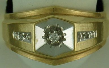 Gentleman's 3 Diamond Ring