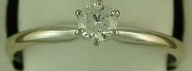 Lady's 1/4ct Round Cut Diamond Solitaire Ring