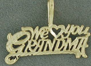 "We Heart You Grandma" pendant