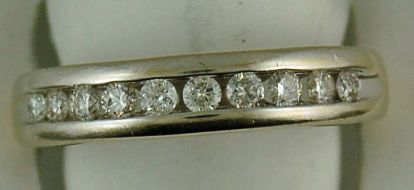 10 Round Brilliant Diamonds Band