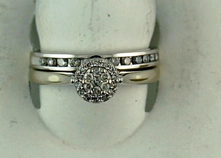 Cluster Halo Rounf Diamonds Wedding Set 1/3ctw