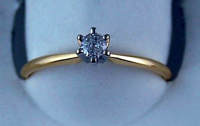 1/10ct Diamond Solitaire