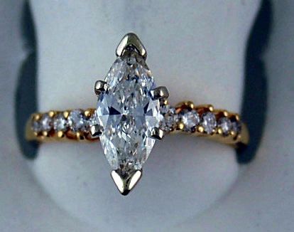 9/10ct Marquee Filled Diamond With 10 Round Diamonds 1 1/10ctw
