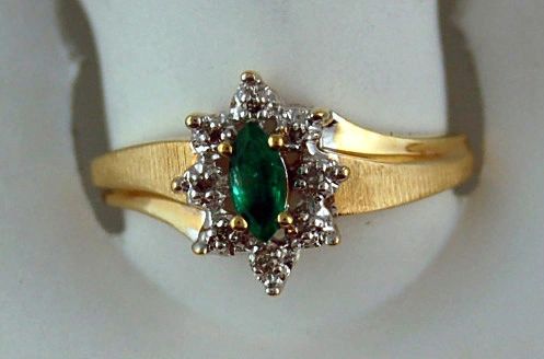 Emerald Marquee 8 Diamonds