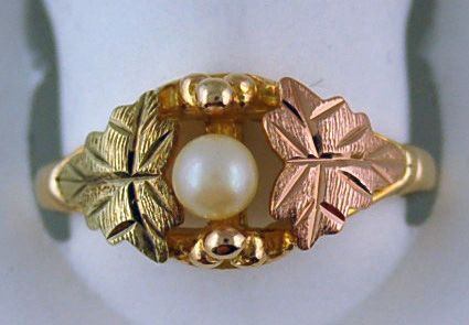 Pearl Black Hills Gold
