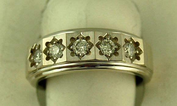 1/2CTW Diamond Band