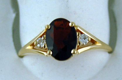 Garnet And Diamond Ring