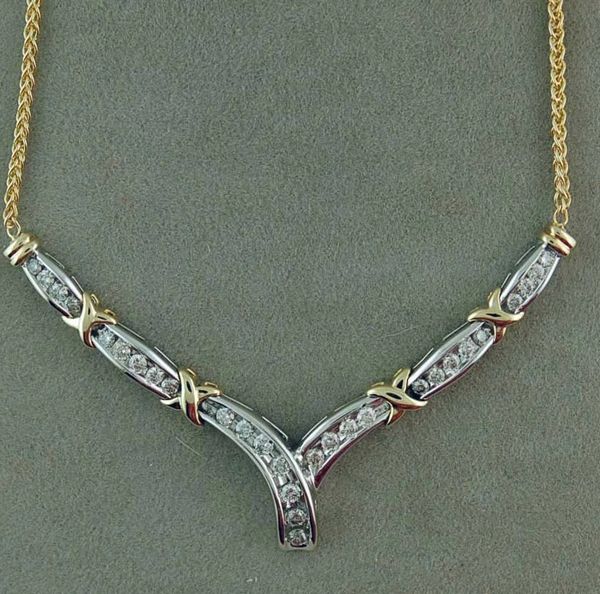 1CTW Diamond V Necklace