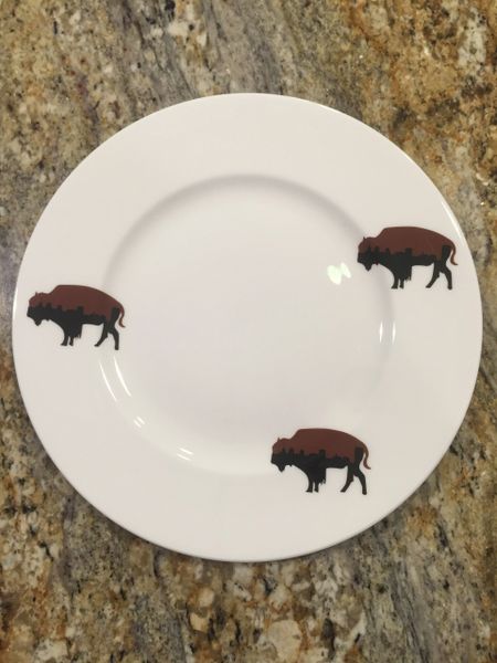 Limited Edition Group of (4) Roaming Buffalo 6-Piece Dinner Place Setting, Plus Free Serving Bowl