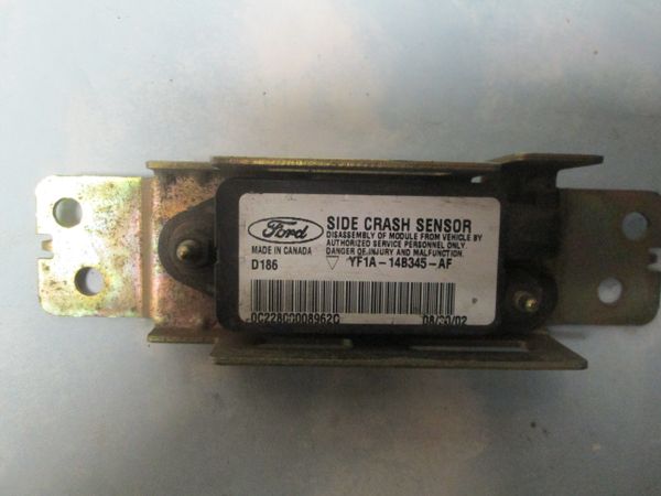 YF1A-14B345-AF FORD SIDE CRASH SENSOR NEW