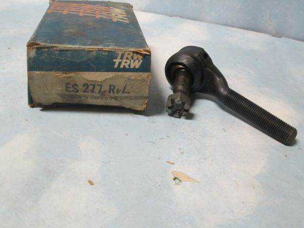ES277R&L PLYMOUTH DODGE VALIANT LANCER TRW TIE ROD END