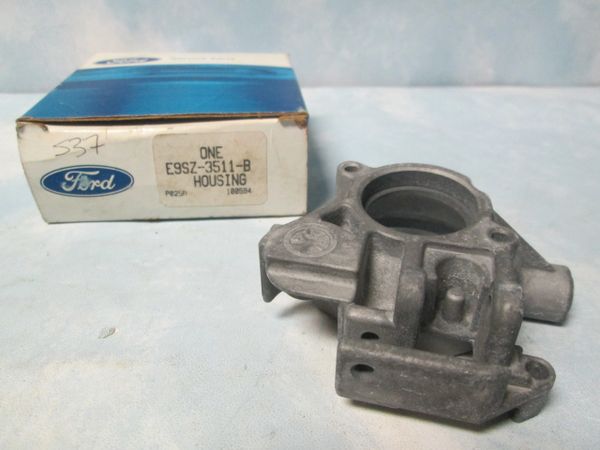 E9SZ-3511-B THUNDERBIRD STEERING COLUMN HOUSING W/TILT NOS