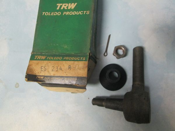 ES234R TRW TOLEDO TIE ROD END NOS