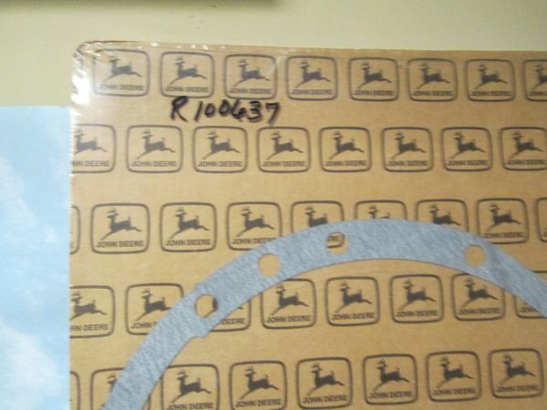 R100637 -4010-4440 JOHN DEERE GASKET NEW