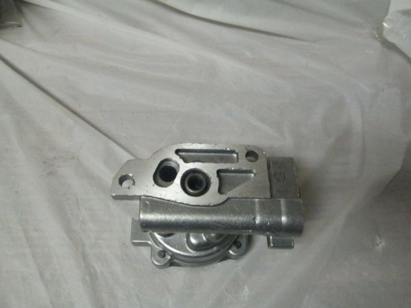 D9ZZ-6600-AX FORD MUSTANG CAPRI PINTO T-BIRD OIL PUMP 74-93 NEW