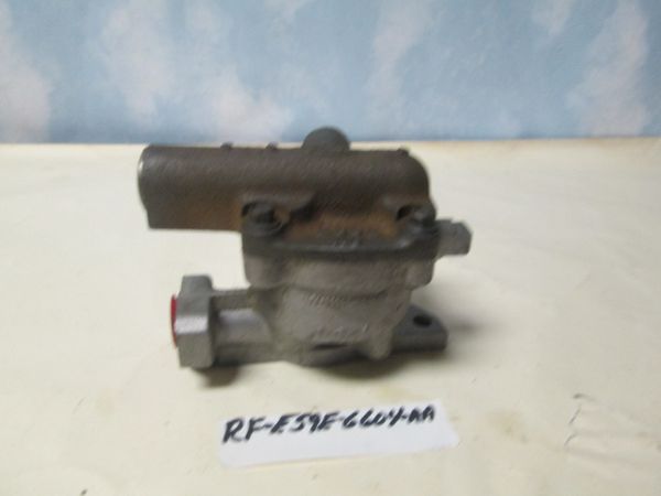 RF-E59E-6604 FORD MUSTANG OIL PUMP NEW