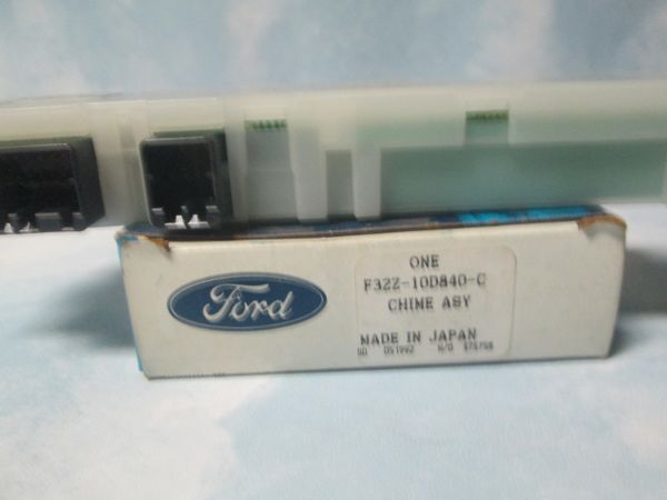 F32Z-10D840 CHIME ASY FORD NEW