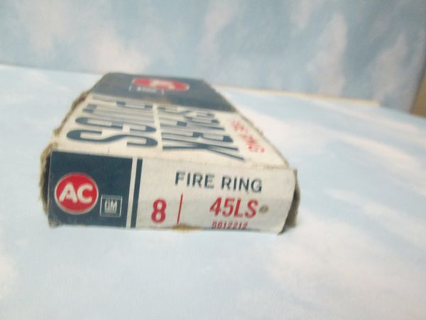 45LS AC SPARK PLUG BOX OF 8 RAMBLER NOS