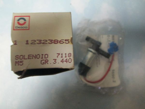 12323865 CARBURETOR BOWL VENT SOLENOID NEW OEM