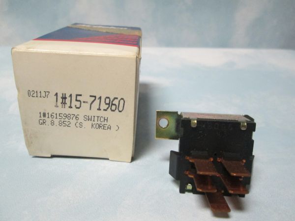 15-71960 A/C & HEATER CONTROL SWITCH NEW
