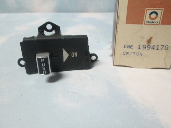 1994178 WIPER CONTROL SWITCH PONTIAC NOS DELCO