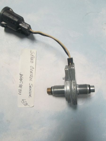 D4AF-9E731 SPEED CONTROL SENSOR NOS