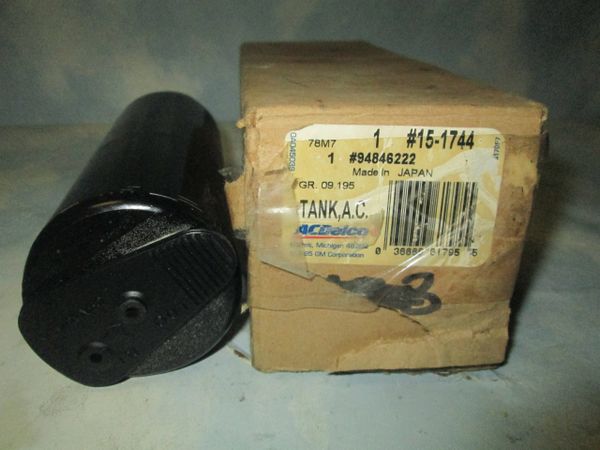 15-1744 AC DELCO AIR CONDITIONER RECEIVER & DEHYDRATOR NEW