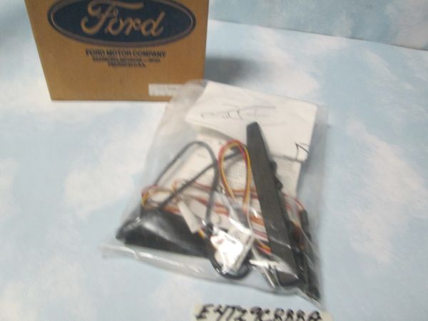 E4TZ-9C888-A FORD CRUISE CONTROL SWITCH NEW