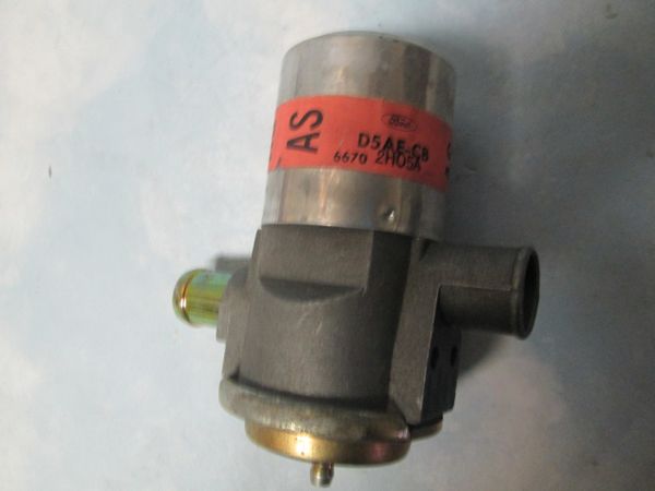 D5AE-CB FORD 73-79 BACK FIRE DIVERTER VALVE NEW