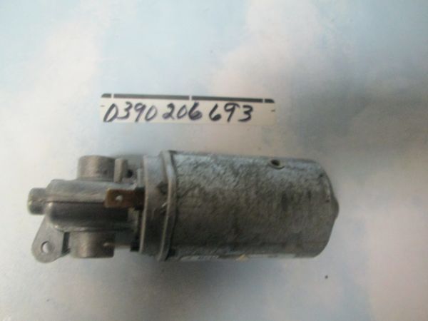 0390206693 BOSCH PORSHE POWER SEAT MOTOR