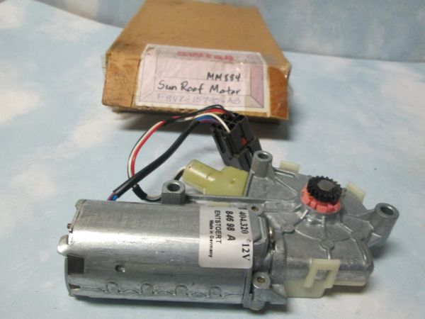 MM884 Sunroof Motor Motorcraft NEW