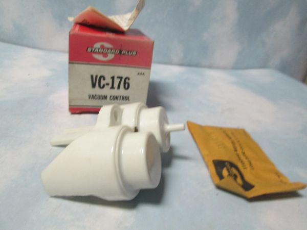 VC-176 STANDARD NOS JEEP AMERICAN MOTORS VACCUUM CONTROL ADVANCE