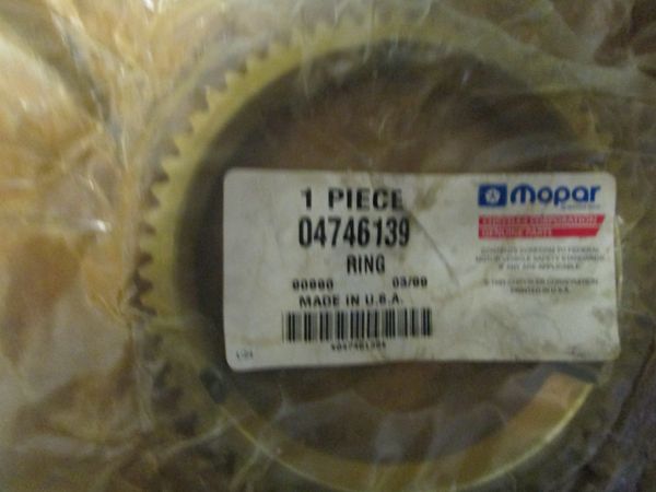 04746139 MOPAR RING BLOCKER NOS