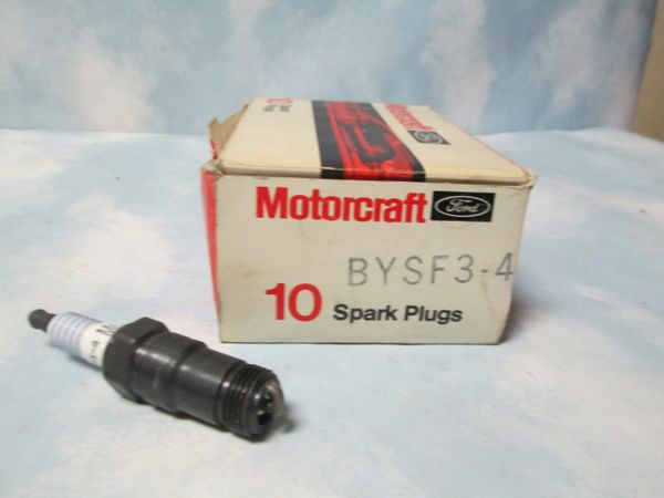 BYSF3-4 MOTORCRAFT SPARK PLUGS SET OF 10