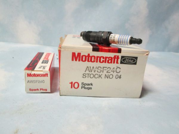 AWSF24C M0TORCRAFT MERCURY LYNX ESCORT PLUGS OEM SET OF 10