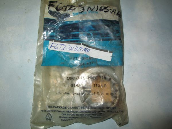 F6TZ-3N105-AA ADJUSTING SCREW FORD OEM NOS