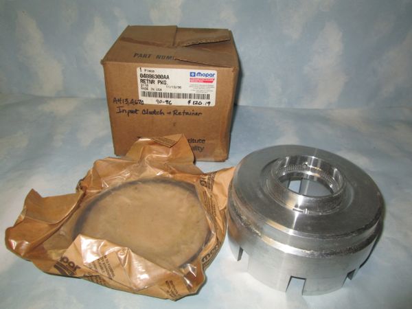 04886300AA IMPUT CLUTCH & RETAINER A413 90-96 NEW