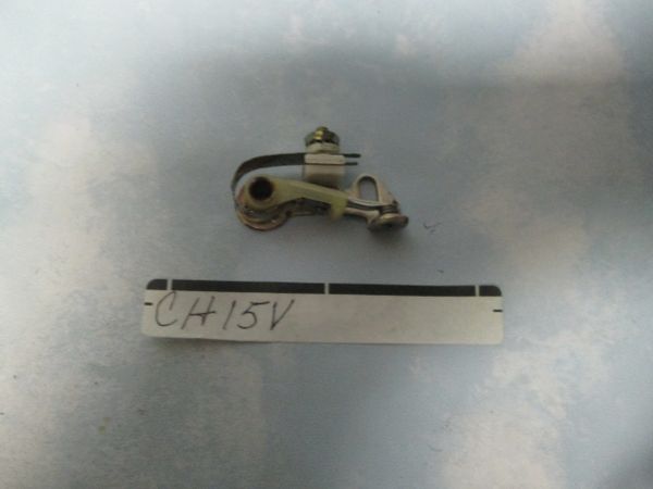 CH 15V CHRYSLER POINTS NOS