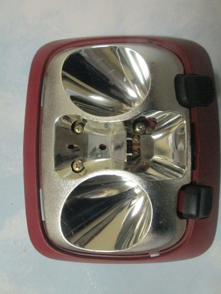 F17B-13776-ADW FORD DOME MAP LIGHT (BURG) NEW