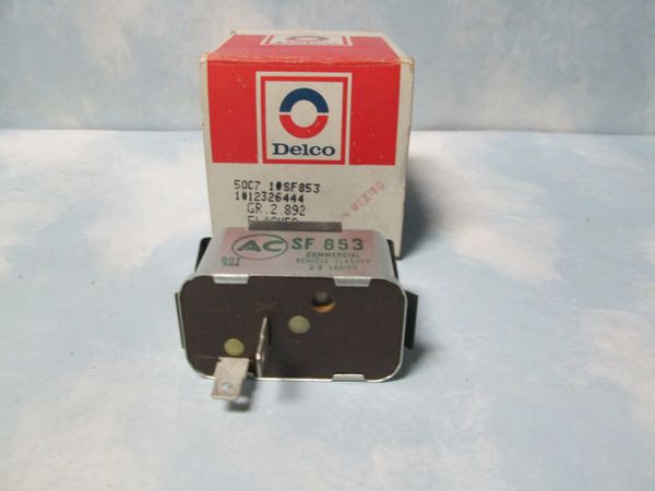 G.M. 12326444 SF853 FLASHER NOS