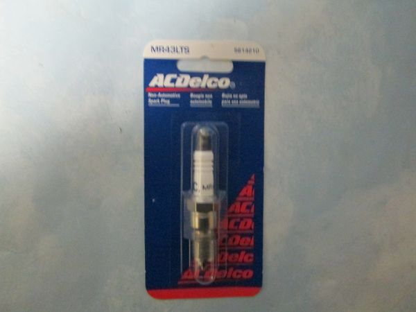 MR43LTS AC DELCO NON AUTOMOTIVE MARINE SPARK PLUG NEW