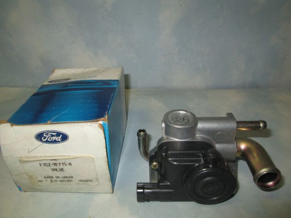 F1CZ-9F715-A FORD DIVERTER VALVE NOS