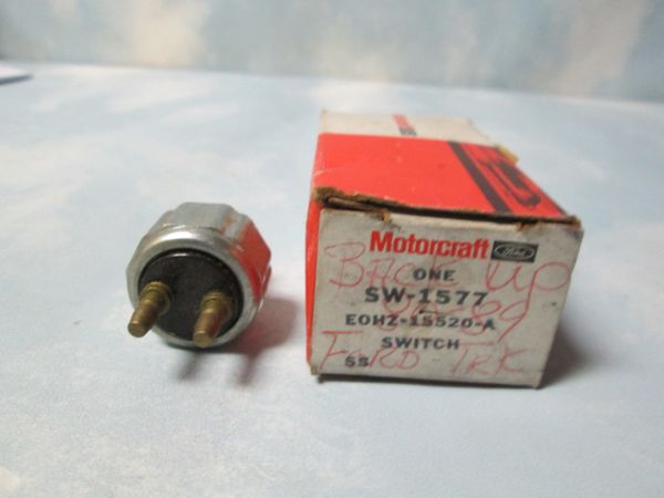 SW-1577 MOTORCRAFT BACKUP LIGHT SWITCH NEW